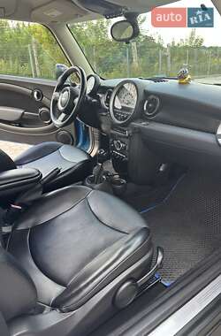 Хэтчбек MINI Hatch 2011 в Дубно