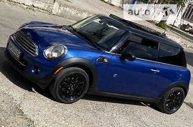 Хэтчбек MINI Hatch 2013 в Сумах