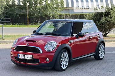 Хэтчбек MINI Hatch 2009 в Косове