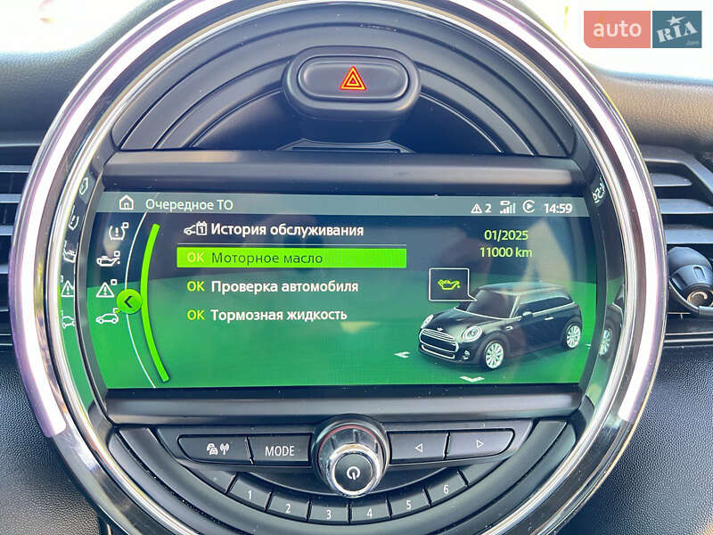 Хэтчбек MINI Hatch 2014 в Киеве