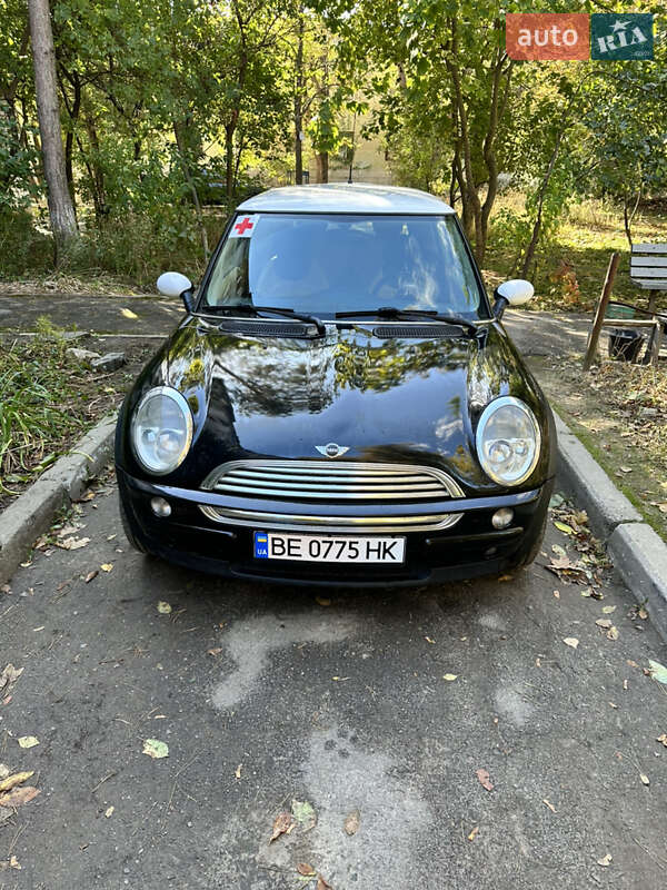 Хетчбек MINI Hatch 2004 в Миколаєві