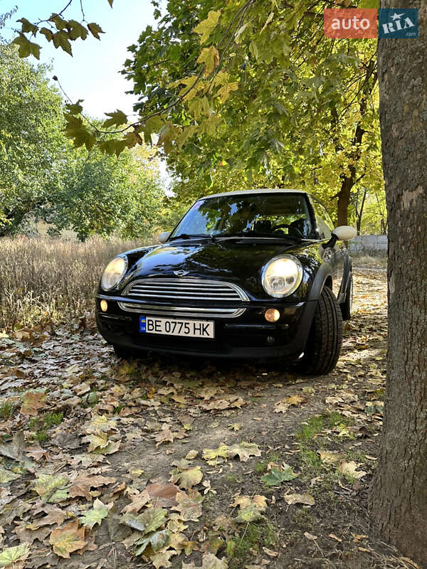 Хетчбек MINI Hatch 2004 в Миколаєві