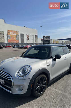 Хэтчбек MINI Hatch 2017 в Киеве