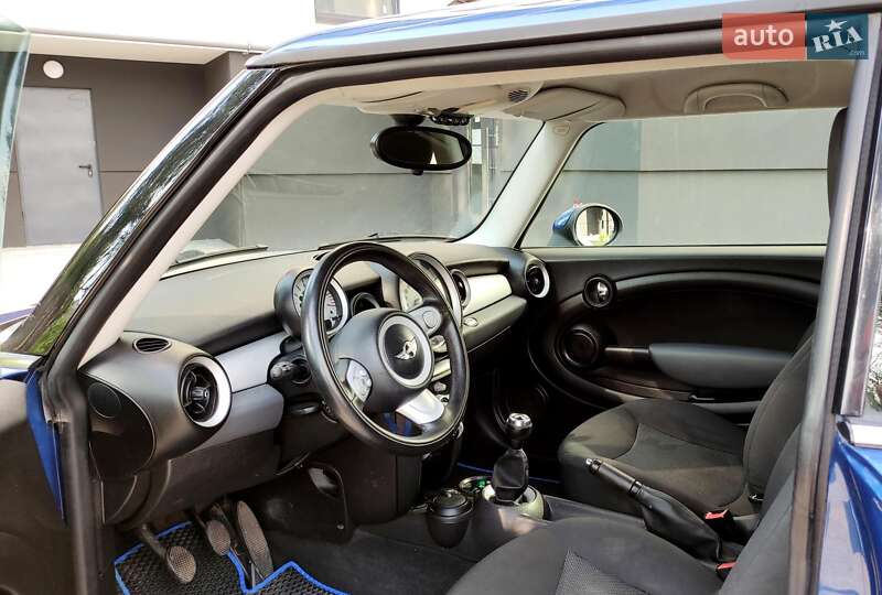 Хетчбек MINI Hatch 2008 в Івано-Франківську