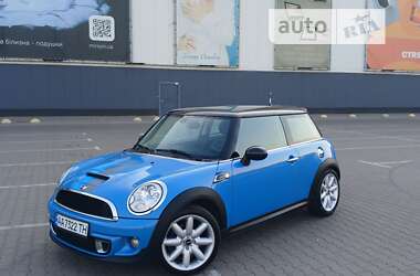 Хетчбек MINI Hatch 2013 в Києві