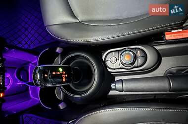Хетчбек MINI Hatch 2021 в 