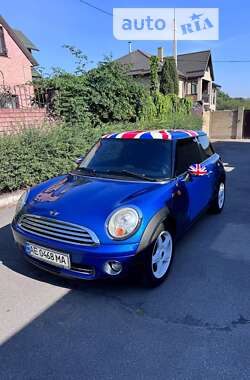 Хетчбек MINI Hatch 2006 в Дніпрі