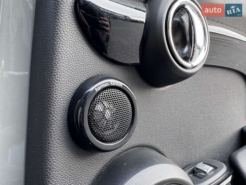 Хэтчбек MINI Hatch 2016 в Киеве