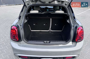 Хетчбек MINI Hatch 2016 в 