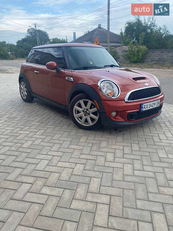 MINI Hatch 2011
