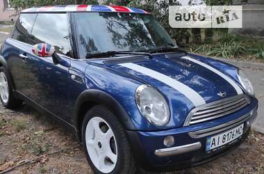 Хэтчбек MINI Hatch 2004 в Киеве