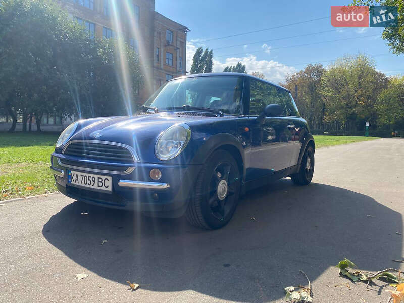Хетчбек MINI Hatch 2002 в Києві фото 2 Хетчбек MINI Hatch 2002 в Києві