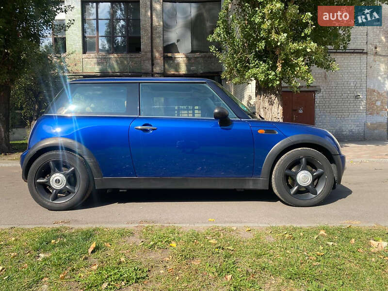 Хетчбек MINI Hatch 2002 в Києві фото 4 Хетчбек MINI Hatch 2002 в Києві