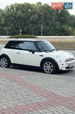 Хэтчбек MINI Hatch 2005 в Черкассах