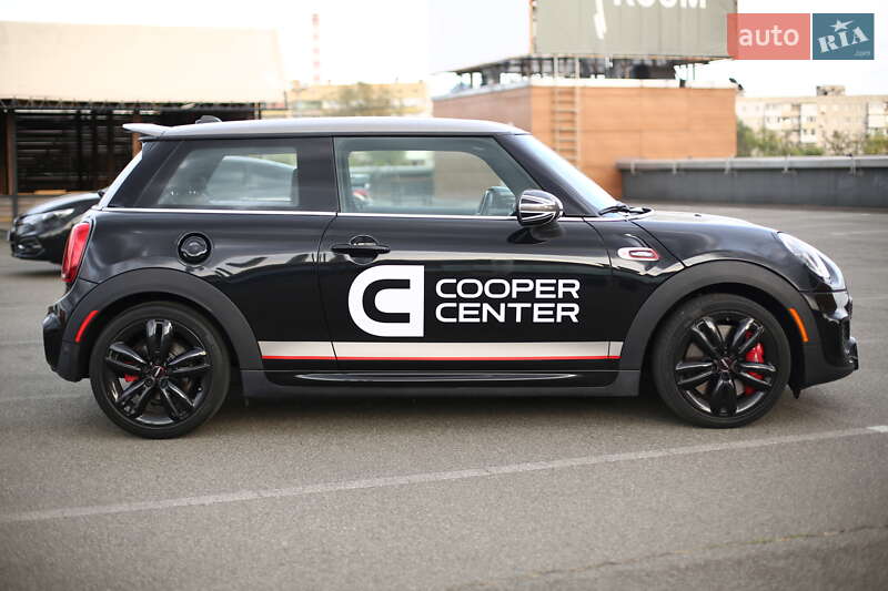 Хетчбек MINI Hatch 2018 в Києві фото 10 Хетчбек MINI Hatch 2018 в Києві