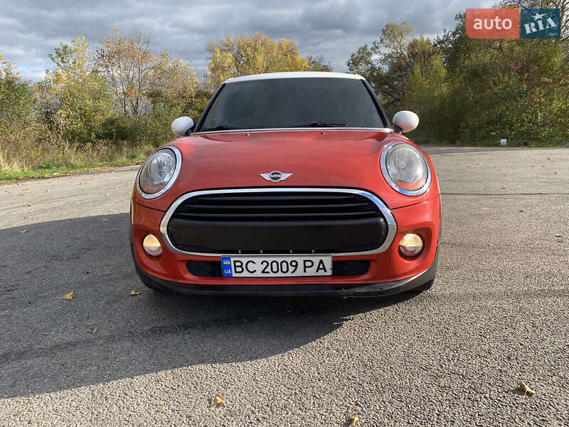 Хетчбек MINI Hatch 2015 в Львові фото 4 Хетчбек MINI Hatch 2015 в Львові