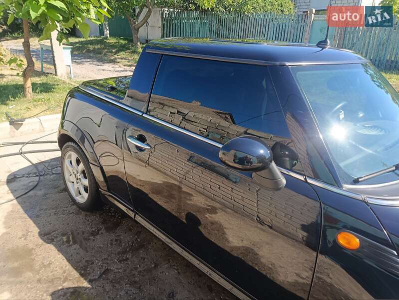 Хэтчбек MINI Hatch 2007 в Светловодске фото 5 Хэтчбек MINI Hatch 2007 в Светловодске