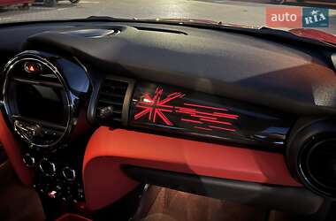 Хетчбек MINI Hatch 2019 в 