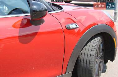 Хетчбек MINI Hatch 2015 в Києві