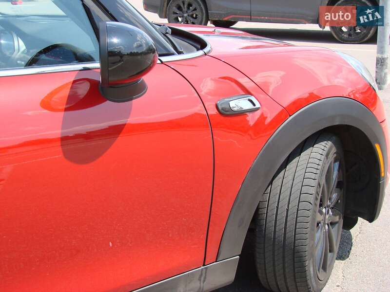 Хетчбек MINI Hatch 2015 в Києві