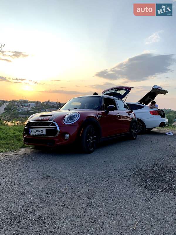 Хетчбек MINI Hatch 2015 в Києві