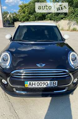 Хетчбек MINI Hatch 2015 в Одесі