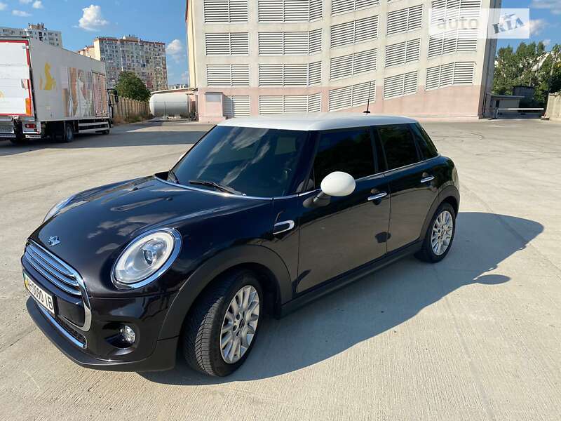 Хэтчбек MINI Hatch 2015 в Одессе фото 13 Хэтчбек MINI Hatch 2015 в Одессе