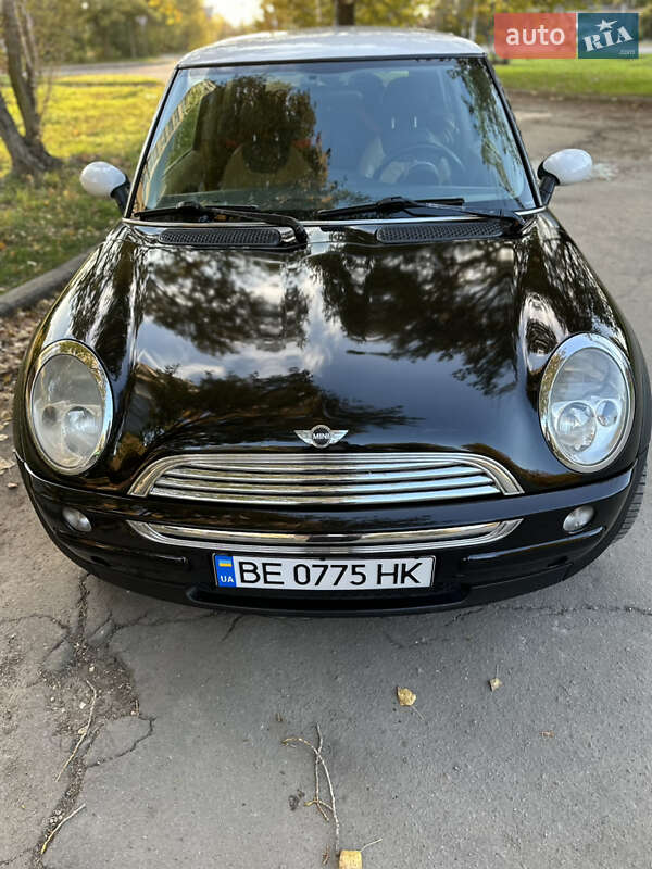 Хетчбек MINI Hatch 2004 в Миколаєві