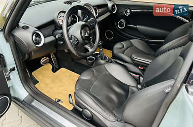 Хетчбек MINI Hatch 2013 в 