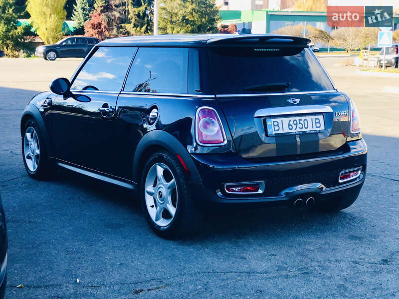 Хетчбек MINI Hatch 2012 в Полтаві