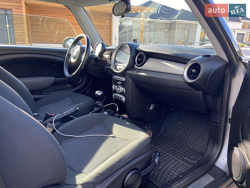 MINI Hatch 2007