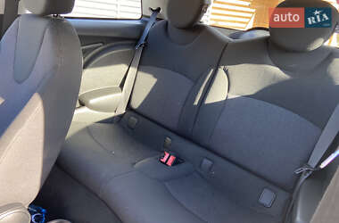 Хэтчбек MINI Hatch 2007 в Киеве
