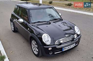 Хэтчбек MINI Hatch 2005 в Одессе