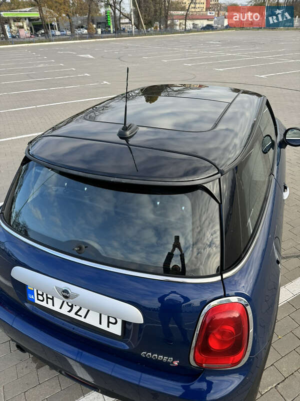 Хэтчбек MINI Hatch 2014 в Одессе