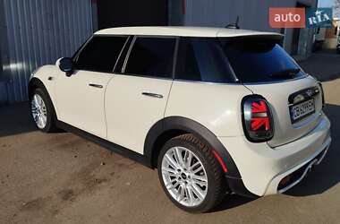 Хэтчбек MINI Hatch 2018 в Чернигове