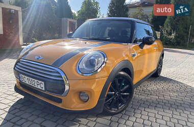 Хэтчбек MINI Hatch 2014 в Львове