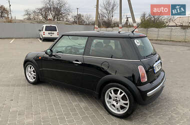 Хэтчбек MINI Hatch 2002 в Кременчуге