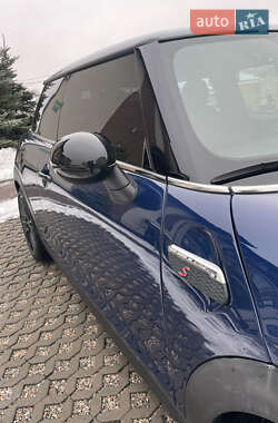 Хэтчбек MINI Hatch 2014 в Харькове