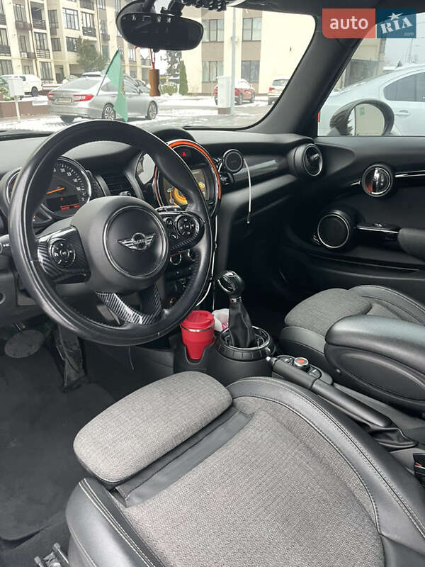 Хетчбек MINI Hatch 2014 в Харкові