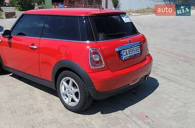 Хетчбек MINI Hatch 2009 в Черкасах