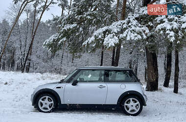 Хетчбек MINI Hatch 2003 в 