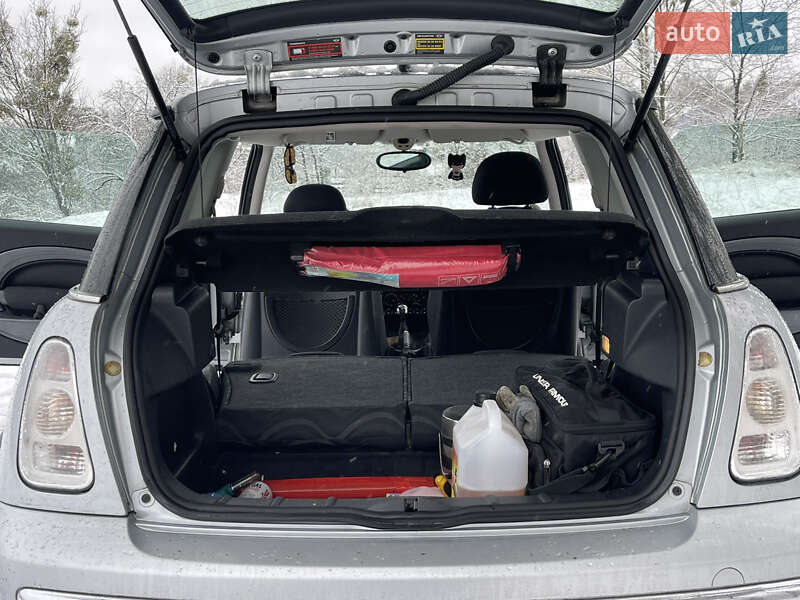 Хетчбек MINI Hatch 2003 в Житомирі
