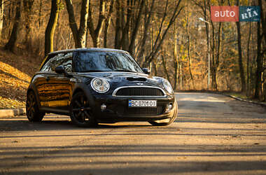 Хэтчбек MINI Hatch 2009 в 