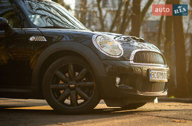 Хэтчбек MINI Hatch 2009 в 
