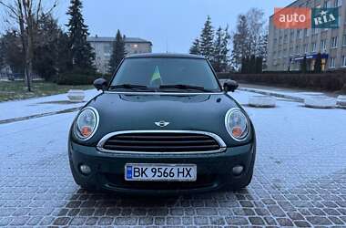 Хетчбек MINI Hatch 2010 в Радивиліві