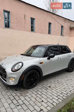 Хэтчбек MINI Hatch 2017 в 