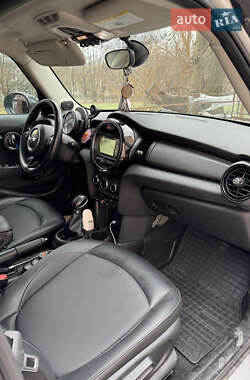 Хэтчбек MINI Hatch 2017 в 