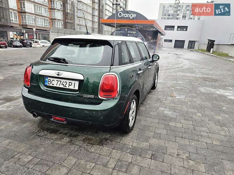 Хетчбек MINI Hatch 2015 в Львові