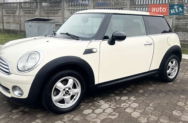 Хетчбек MINI Hatch 2008 в 