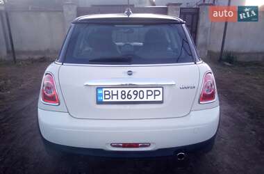 Хэтчбек MINI Hatch 2013 в Раздельной